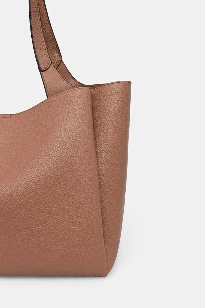 DKNY Kadın Alışveriş Çantası
