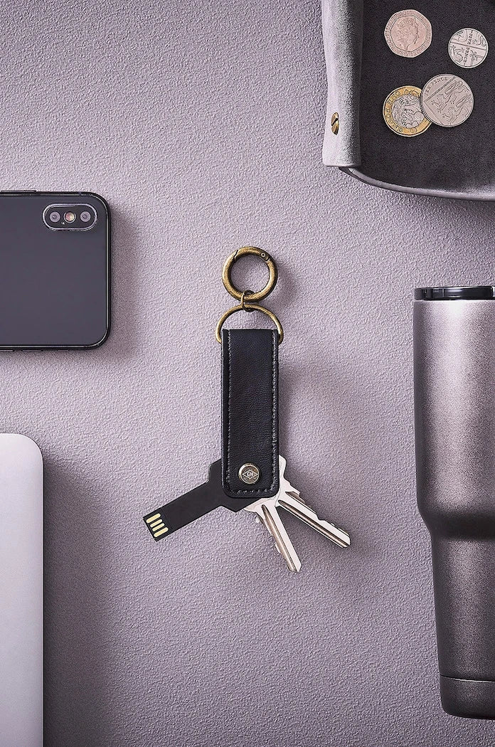 Gentelmen's Hardware USB Flash Drive 16 GB Anahtarlık