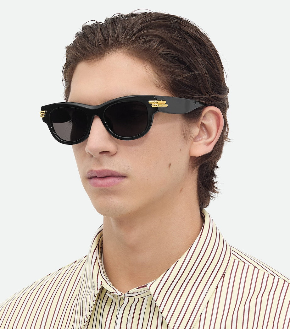 Black Square Sunglasses