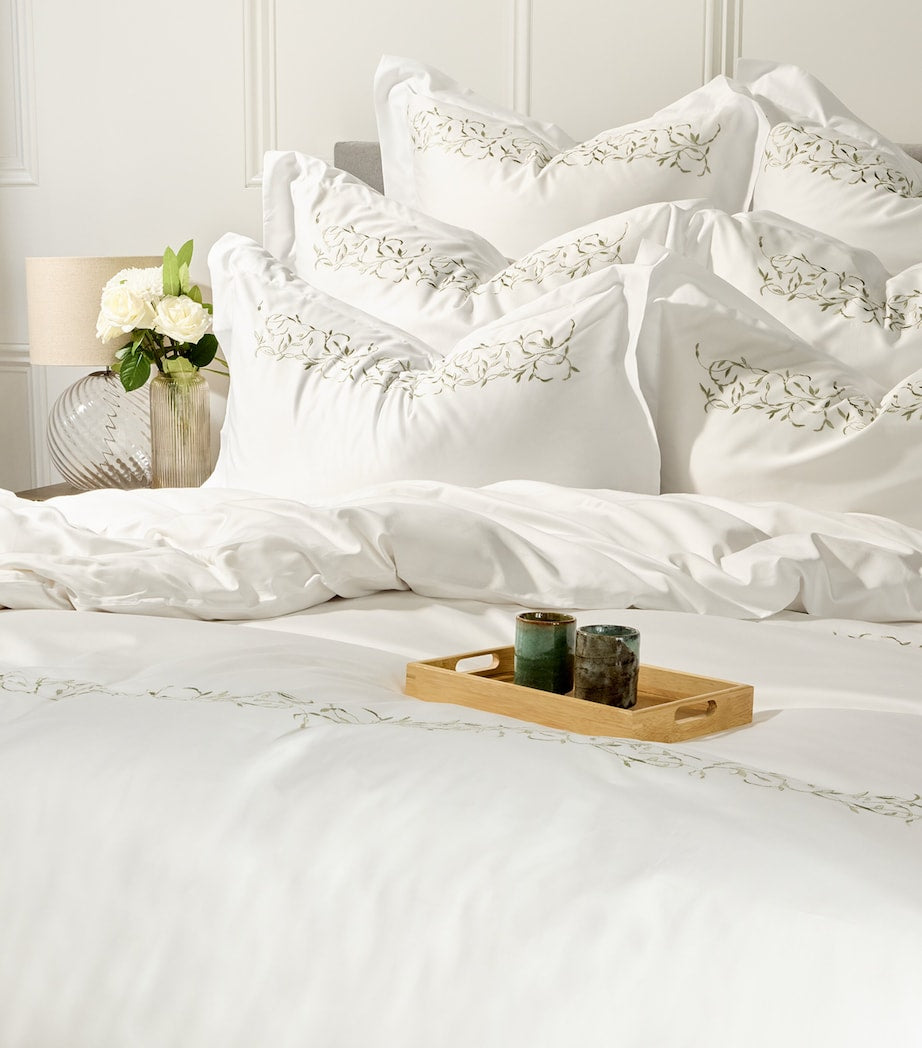 Tresco Embroidered King Flat Sheet (275cm x 275cm)