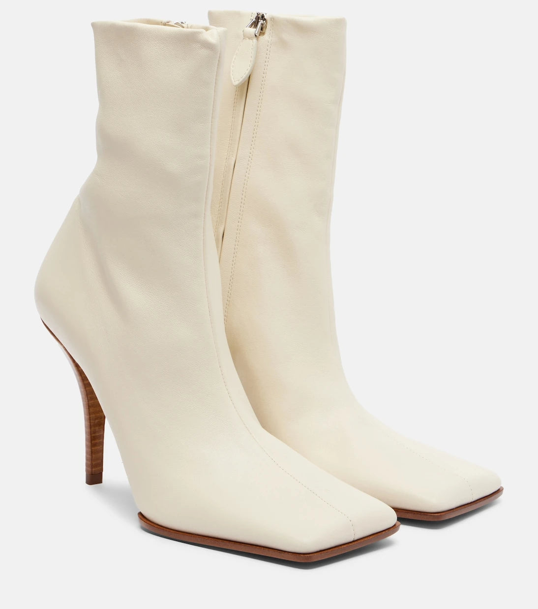 Alaïa - 90 leather ankle boots