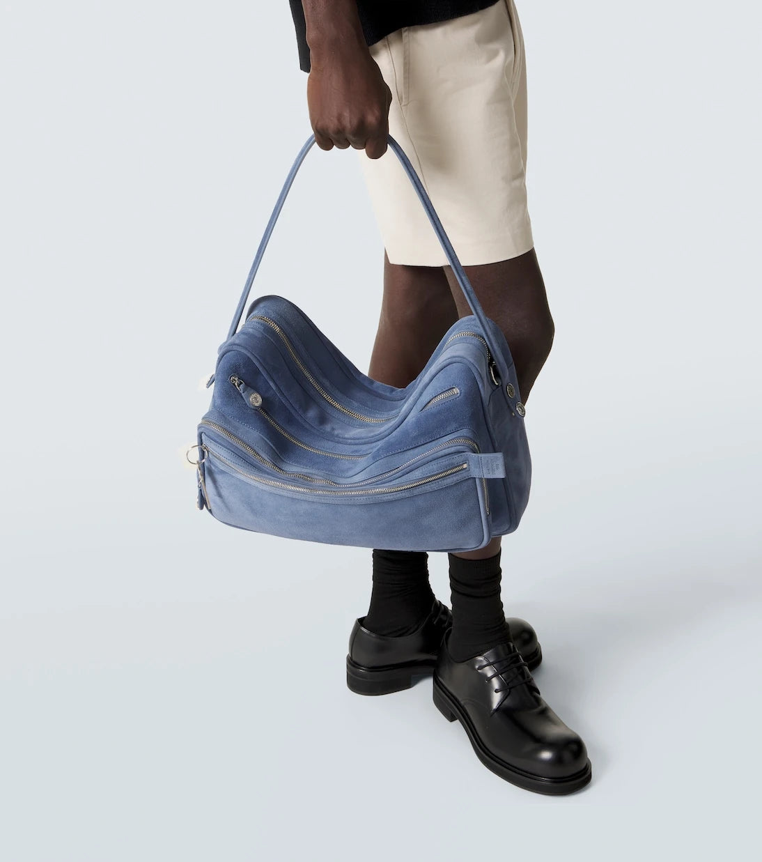 Acne Studios - حقيبة كتف كاميرو من الجلد السويدي