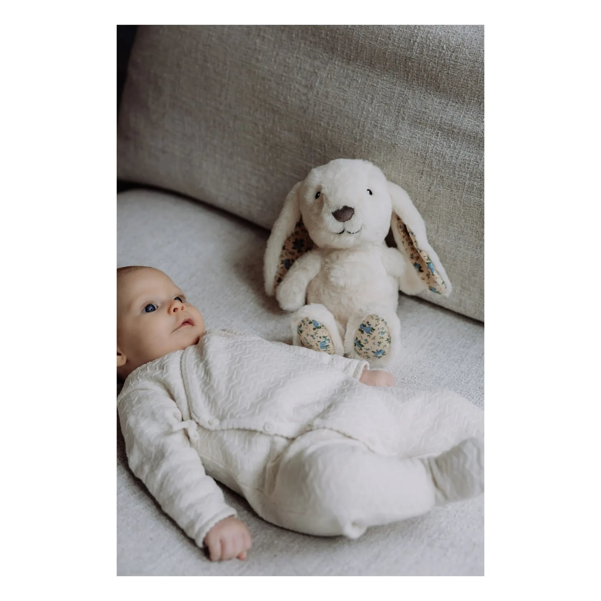 Flow - Milo White Noise Plush - Flow x Liberty | White