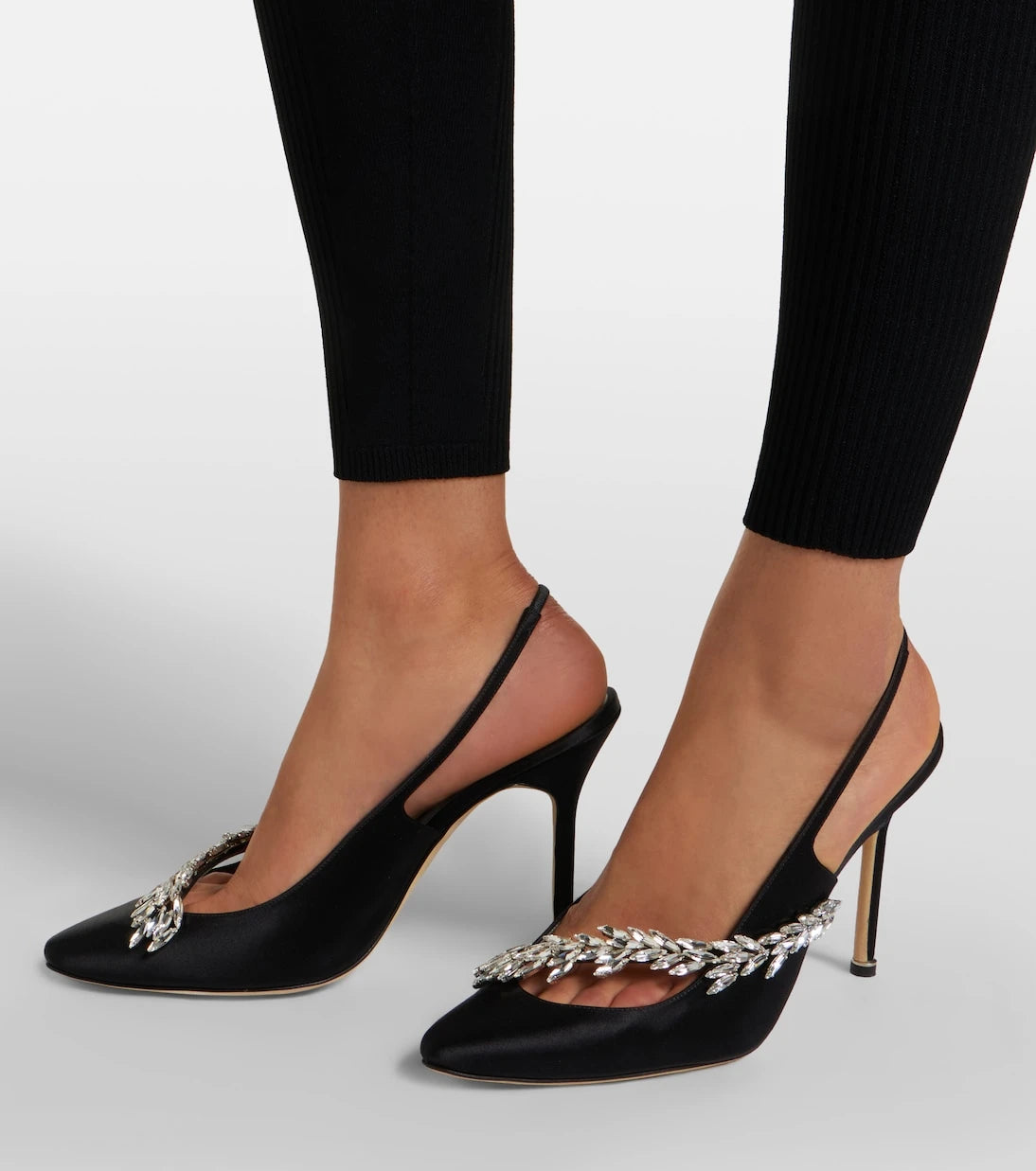 Balenciaga - x Manolo Blahnik satin slingback pumps