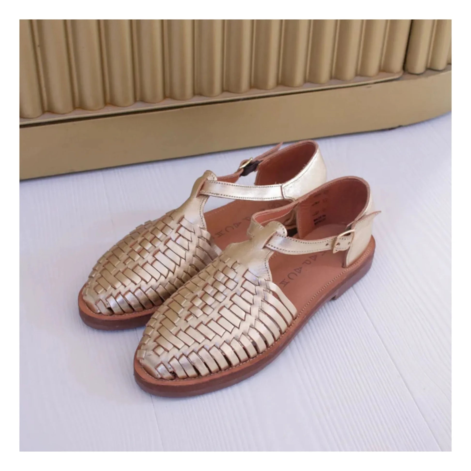 Mapache - Peonia Metallic Sandals | Champagne