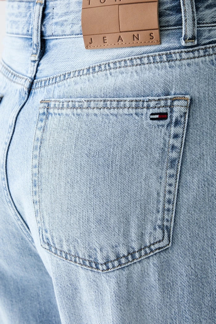 Tommy Jeans kadın mom fit jean