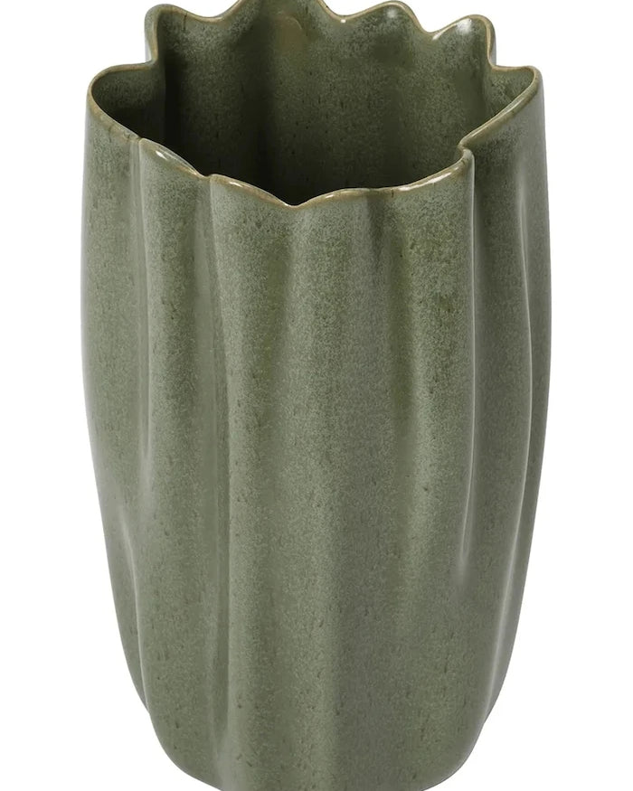 Ferm Living Dekoratif Porselen Vazo 23 x 13 x 14 cm