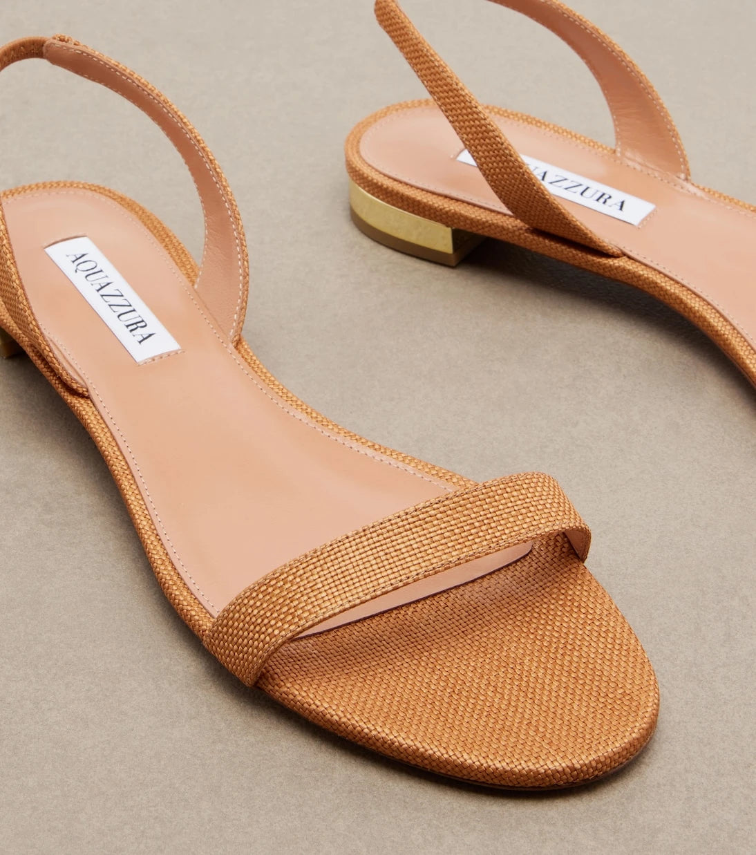 Aquazzura - صنادل سو نيود
