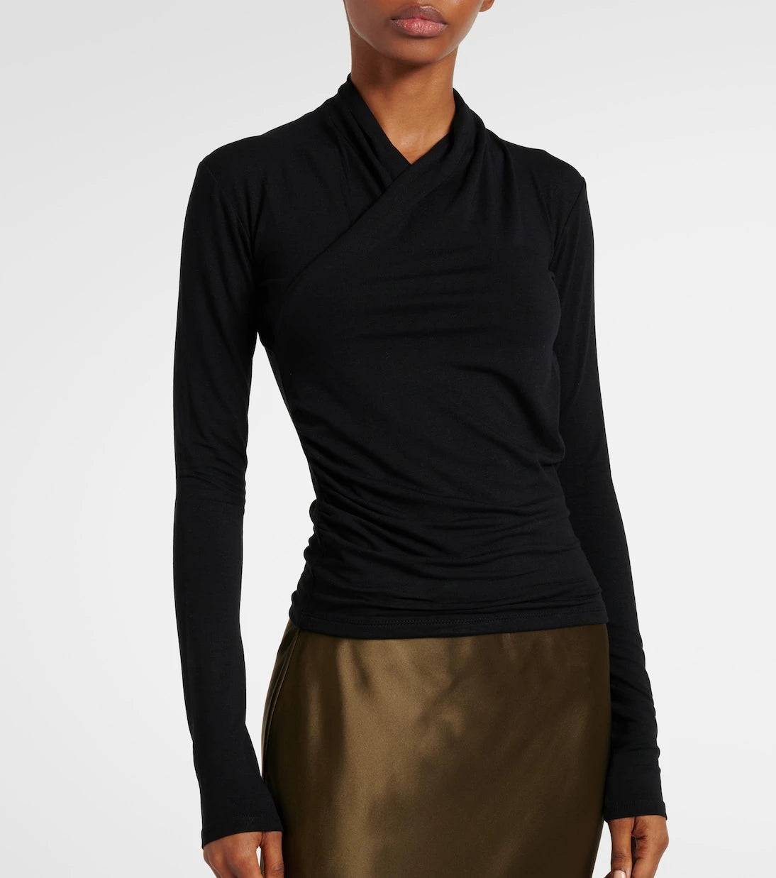 Vince - Fixed wrap top