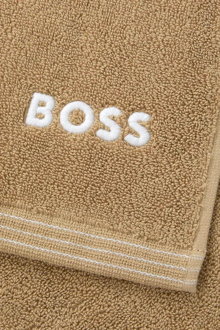 Малка памучна кърпа BOSS EDGE Pecan 50 x 100 cm