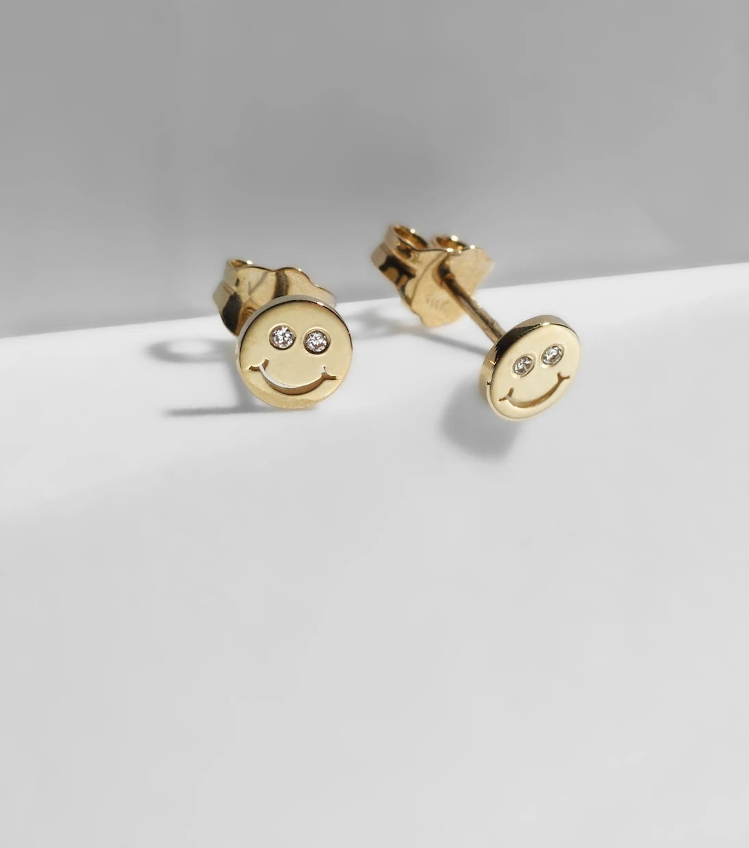 Sydney Evan - Happy Face 14kt gold and diamond earrings