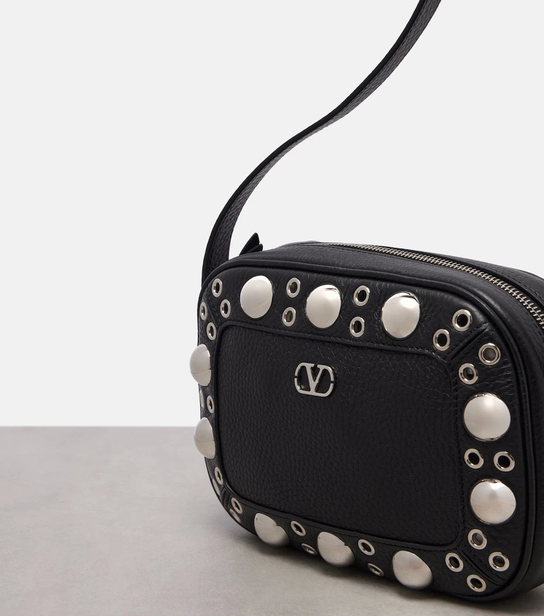 Valentino Garavani - Nellcôte leather crossbody bag