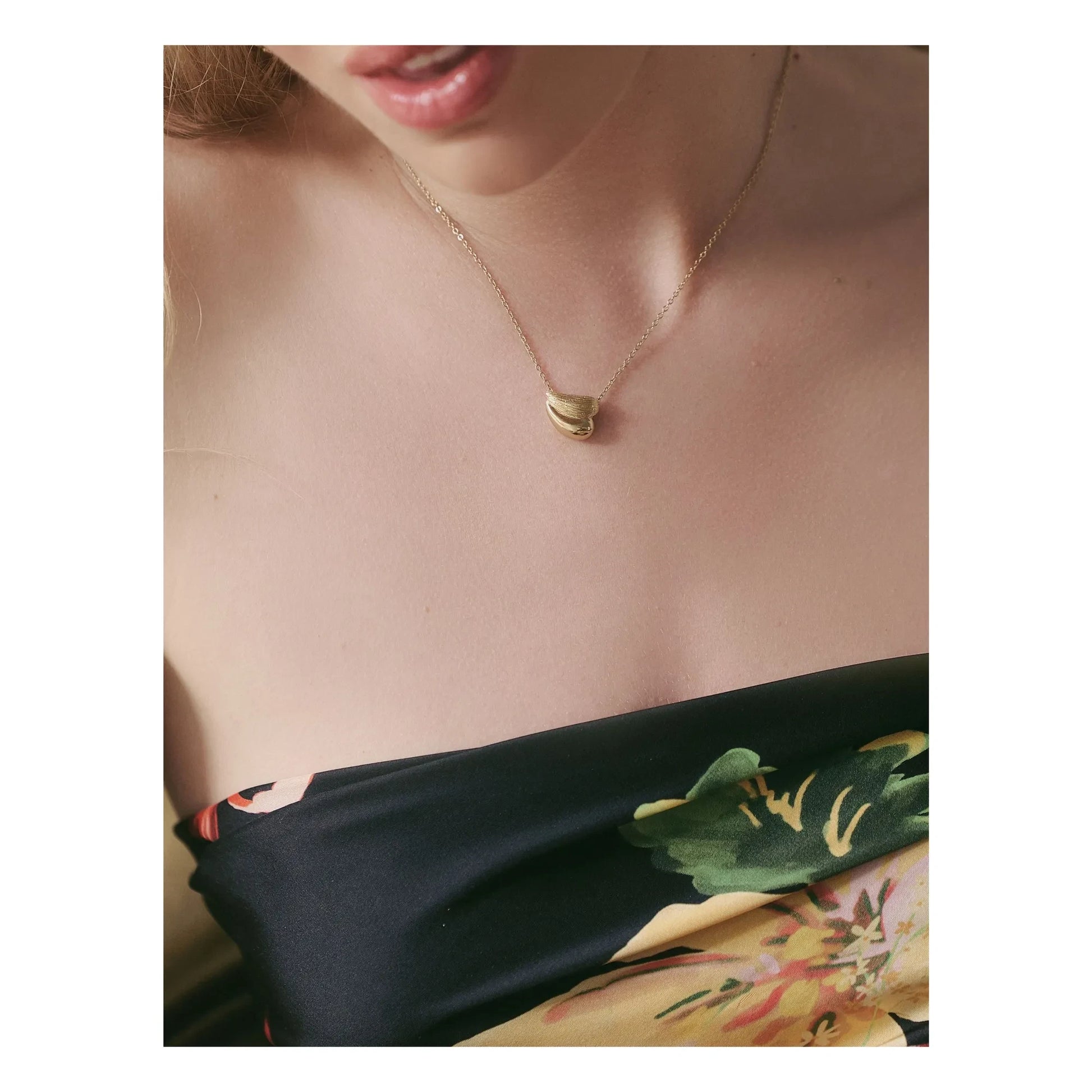 Louise Damas - Claudia pendant | Gold
