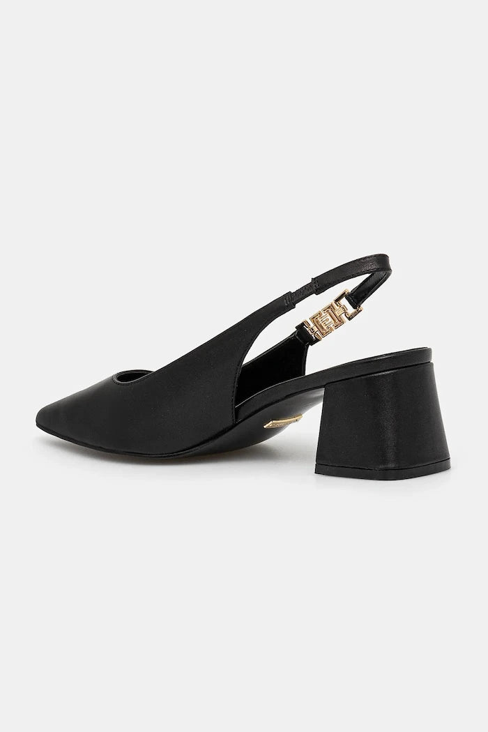 Обувки с дебел ток Guess ZABELA3