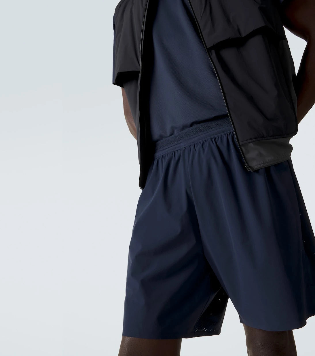 On - Logo shorts