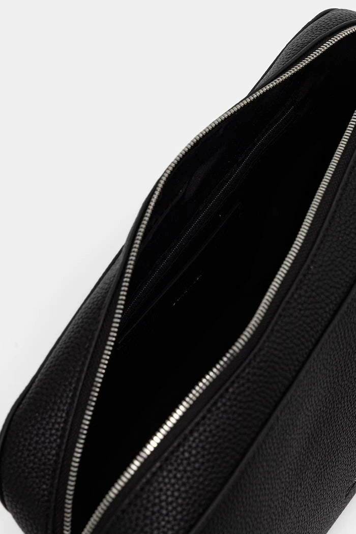 Calvin Klein чанта crossbody дамска