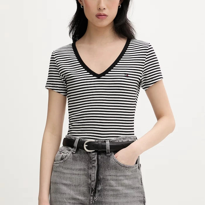 Tommy Jeans kadın pamuklu elastan tişört