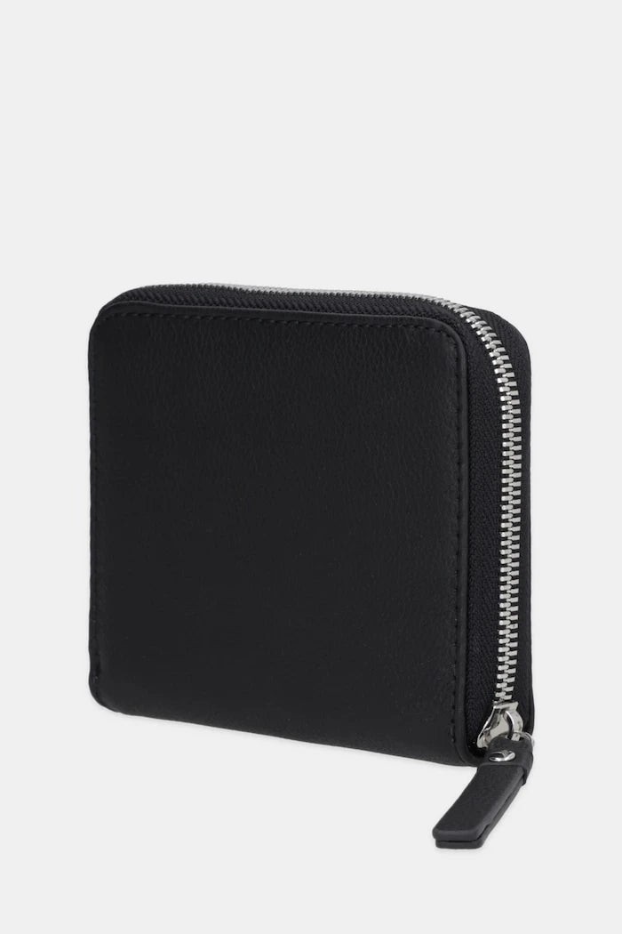 Кожен портфейл Marc O'Polo