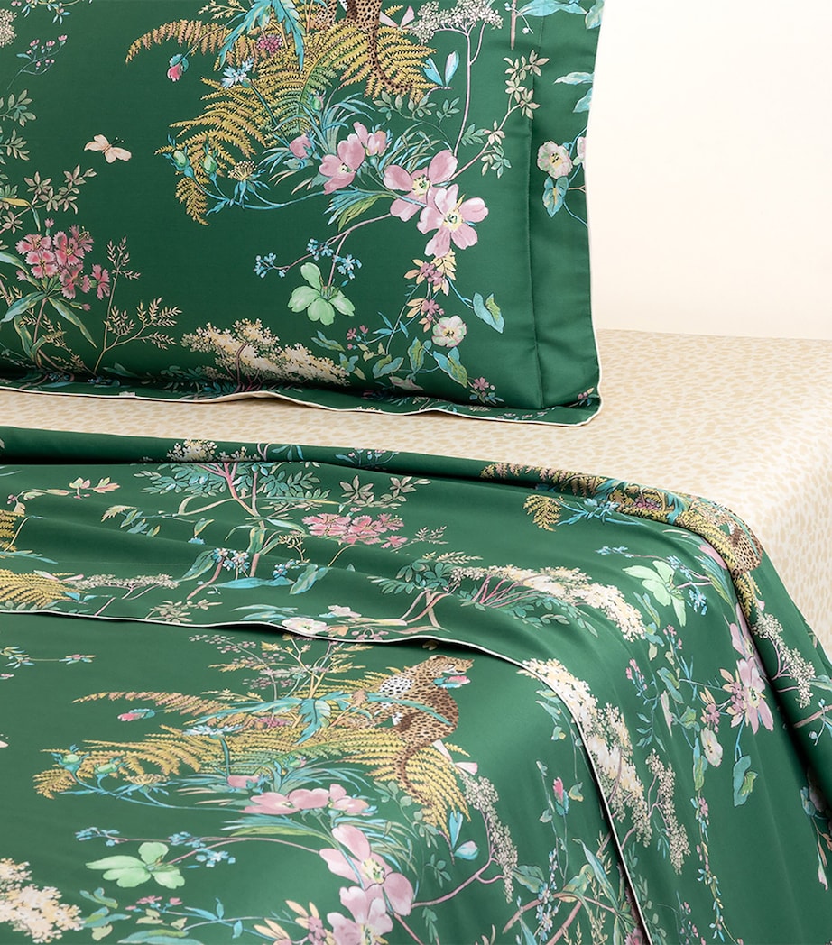 Contes Double Flat Sheet (240cm x 295cm)