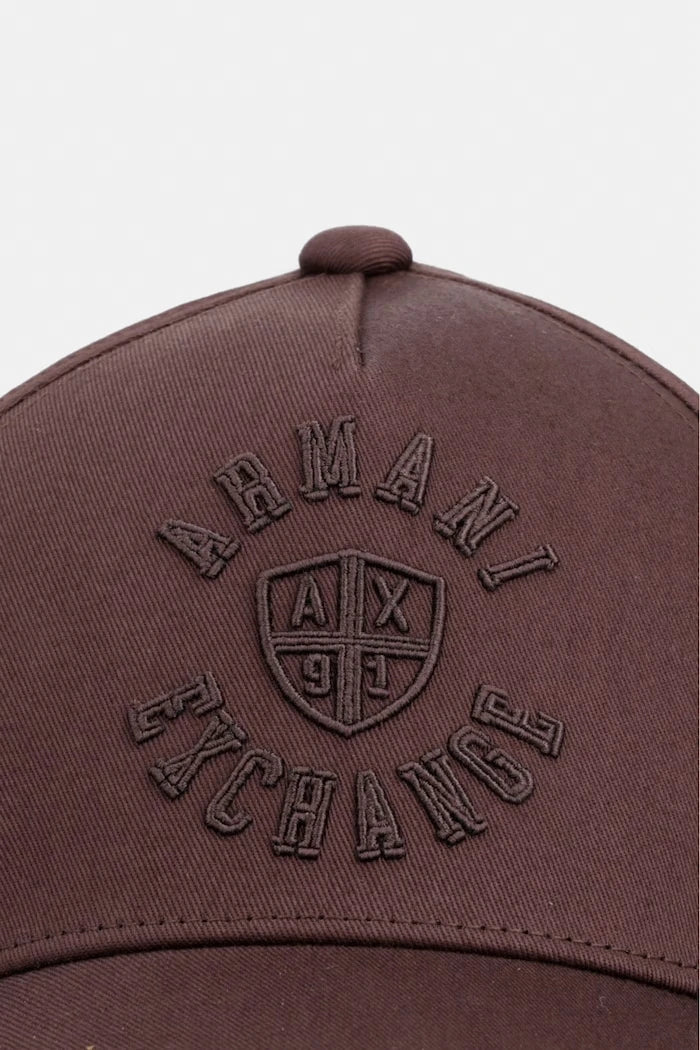 Armani Exchange pamuklu vizörlü kadın şapka