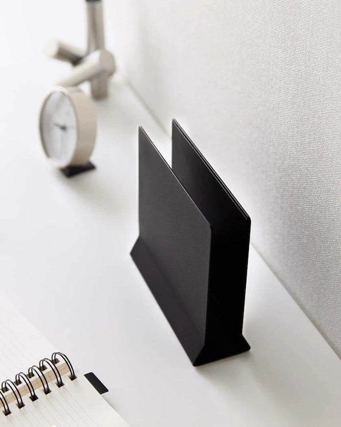 Yamazaki Tower Laptop Standı