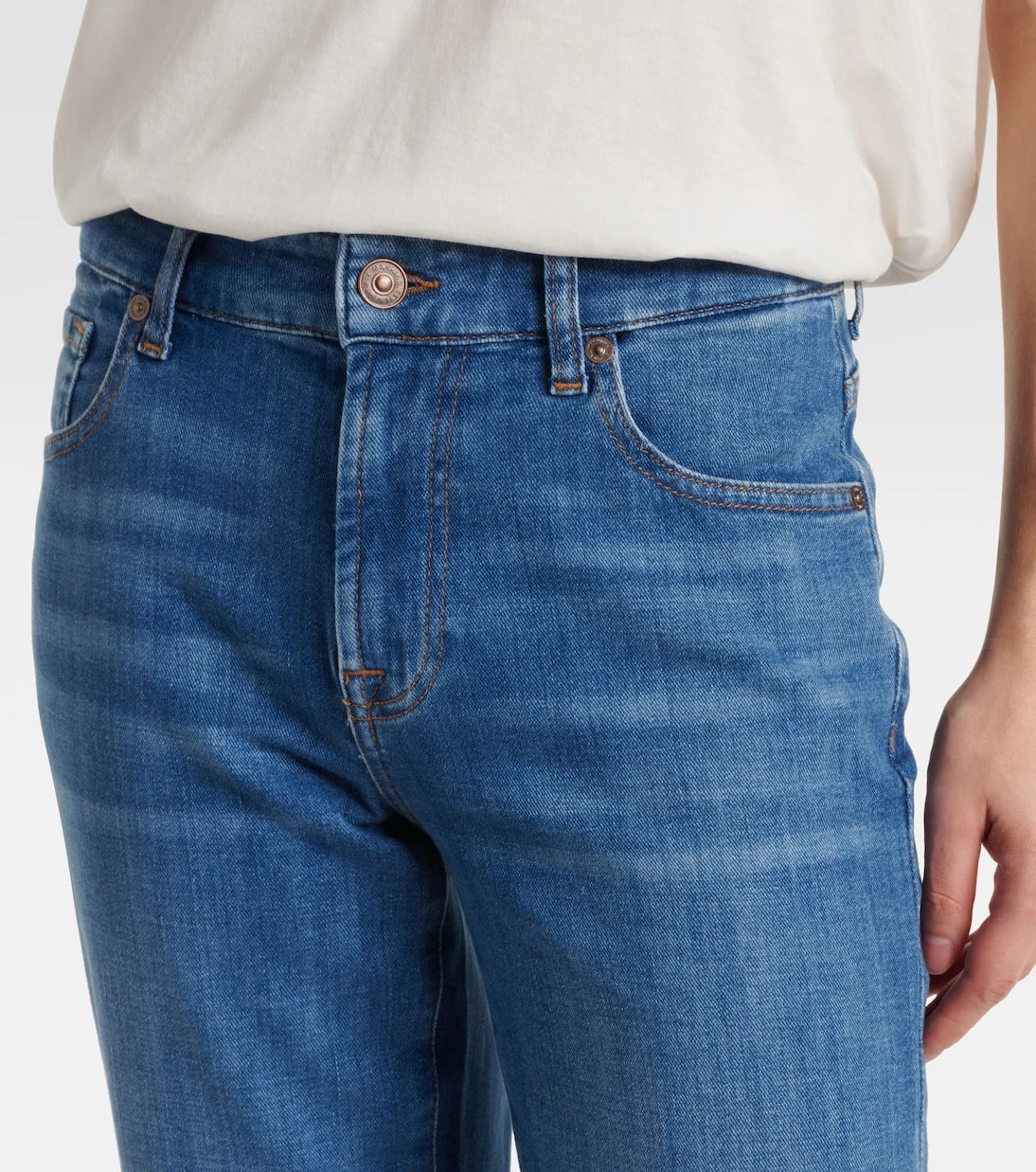 7 For All Mankind - بنطلون جينز كالي بقصّة مستقيمة وخصر متوسط الارتفاع