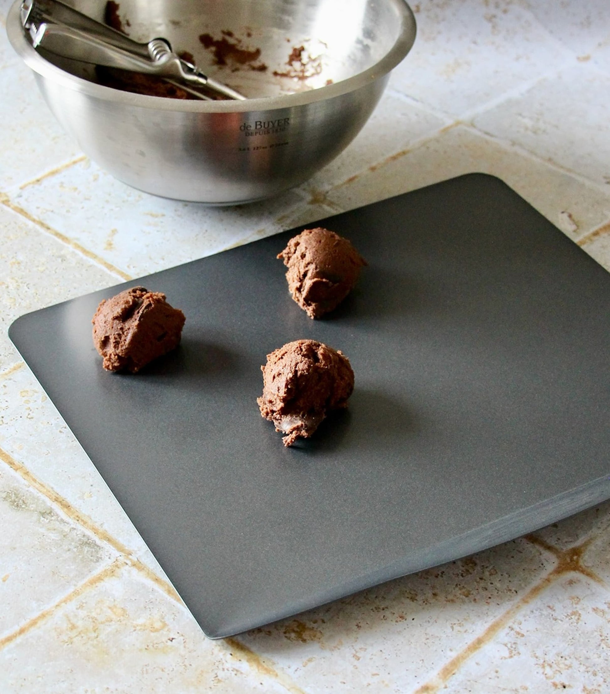 De Buyer Mixing Bowl (24cm)