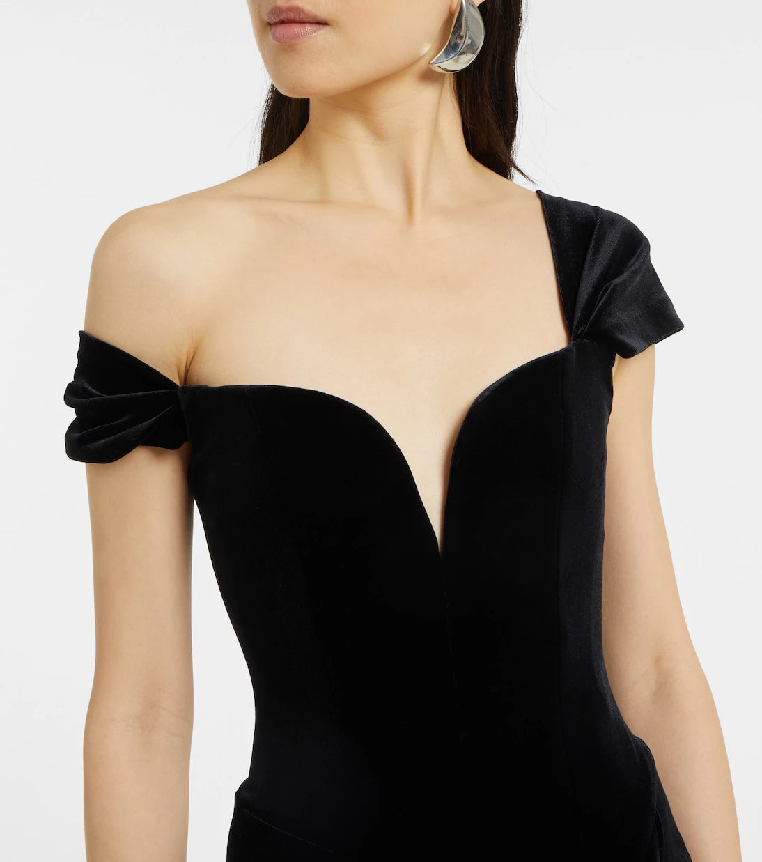 Alex Perry - Asymmetric velvet bustier gown