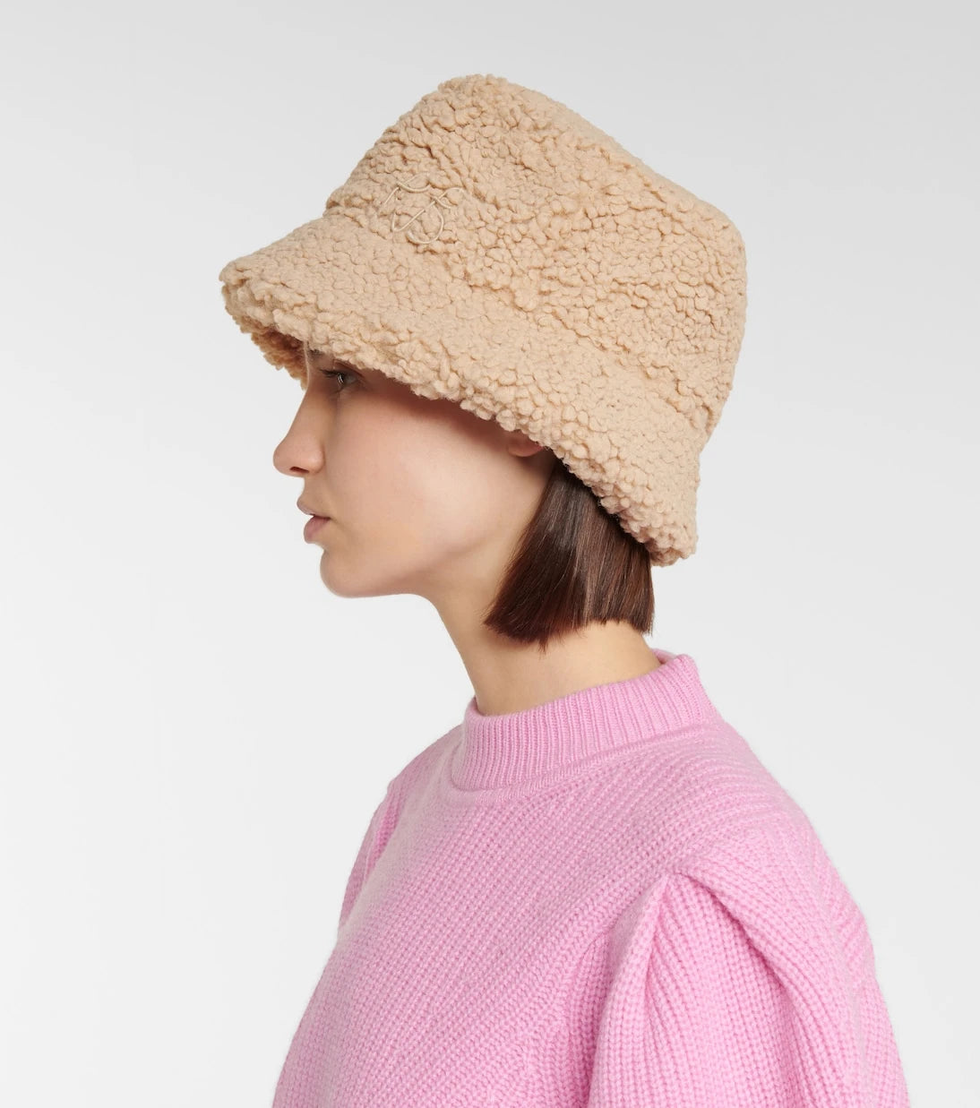 Ruslan Baginskiy - Teddy bucket hat