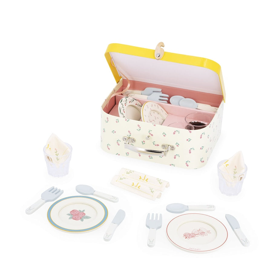 Grandma’s Tea Set Case