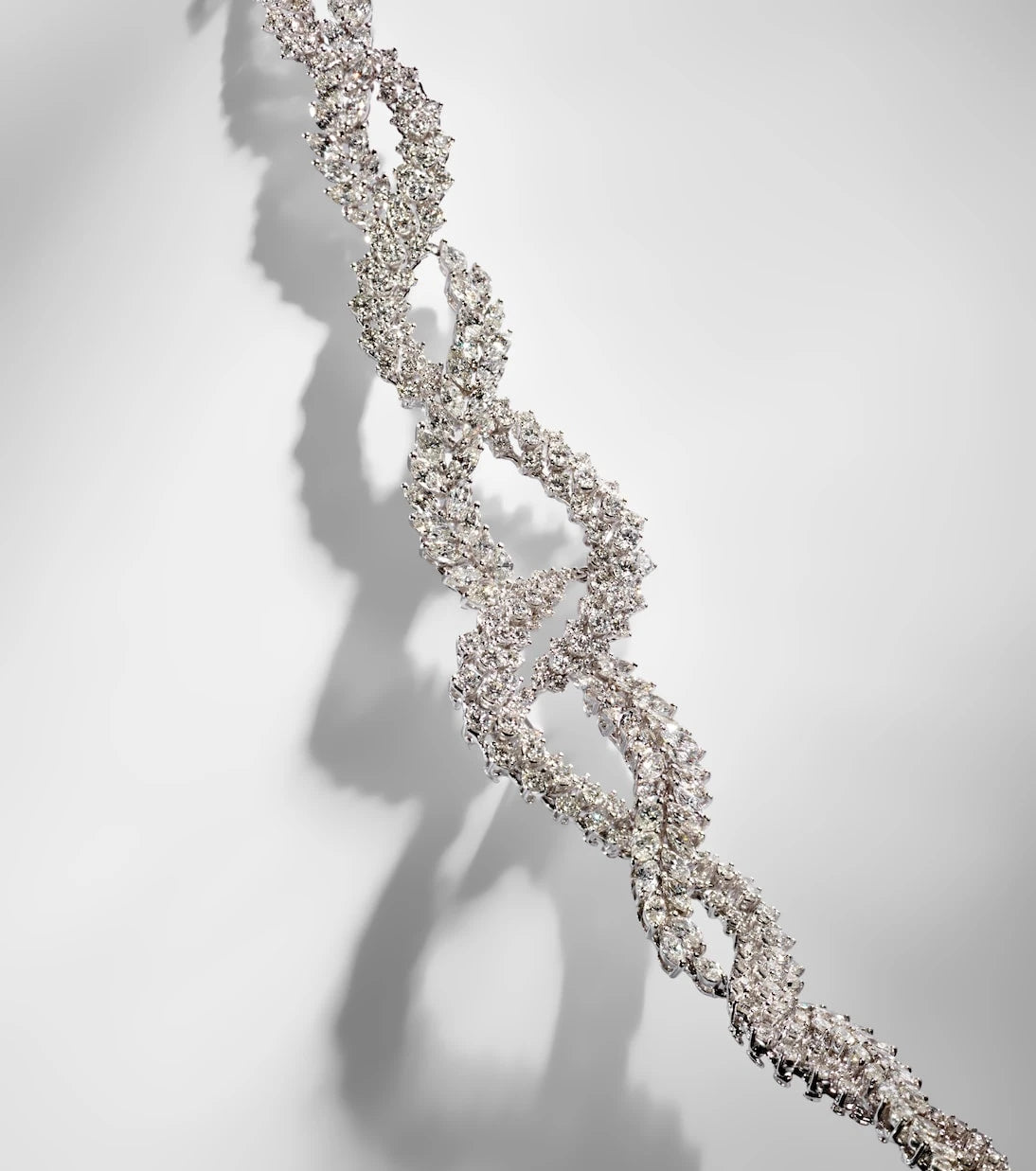 Yeprem - Y-Couture 18kt white gold bangle with diamonds