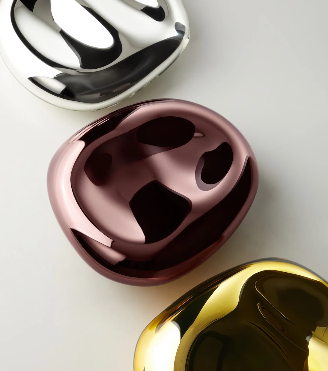 Milena Kling - Large mirrored decorative object