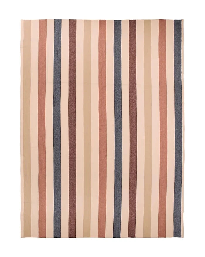 Ferm Living keten masa örtüsü 240 x 150 cm