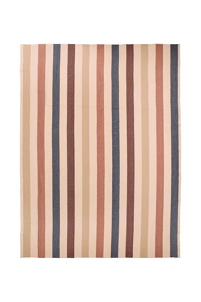 Ferm Living keten masa örtüsü 240 x 150 cm