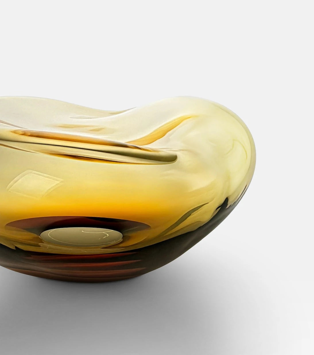 Alexa Lixfeld - Ocean glass decorative object