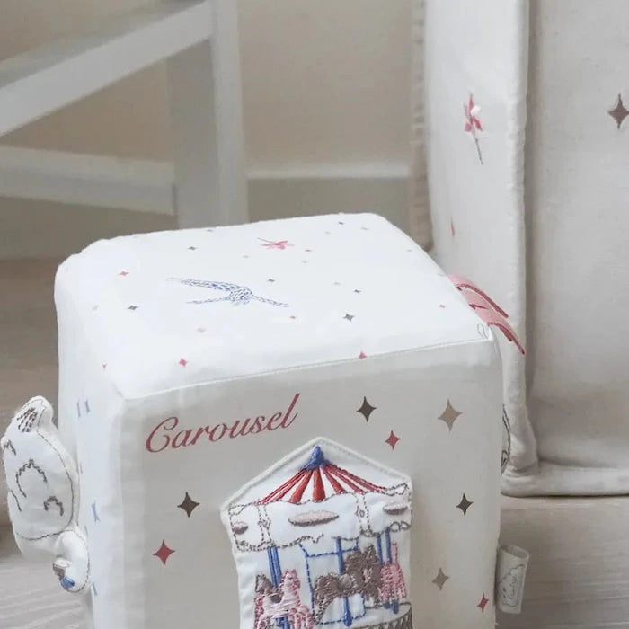 Cam Cam Copenhagen Pamuktan Çocuk Aktivite Oyuncağı Carousel
