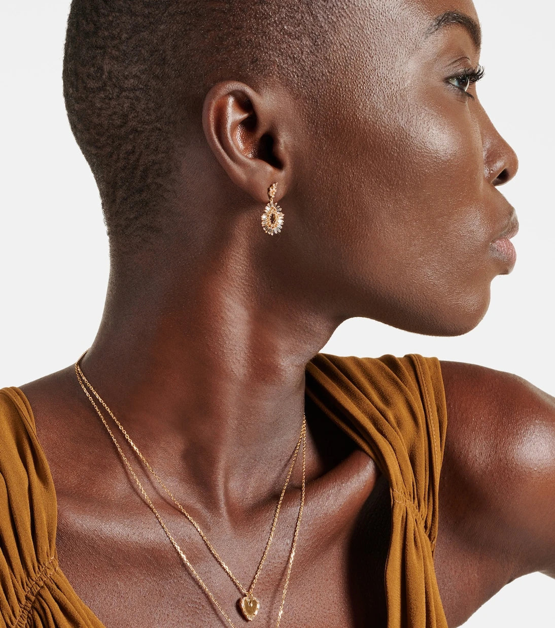 Suzanne Kalan - 18kt gold earrings with diamonds
