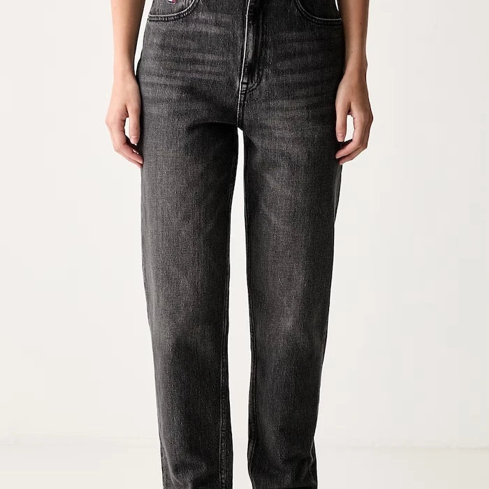 Tommy Jeans tapered kadın jean pantolon
