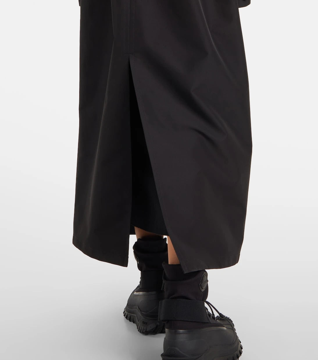 Moncler Genius - x EE72 by Edward Enninful Winifred coat