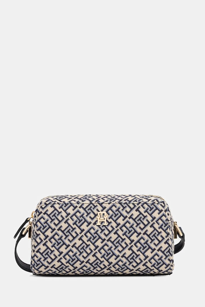 Tommy Hilfiger kadın crossbody çanta