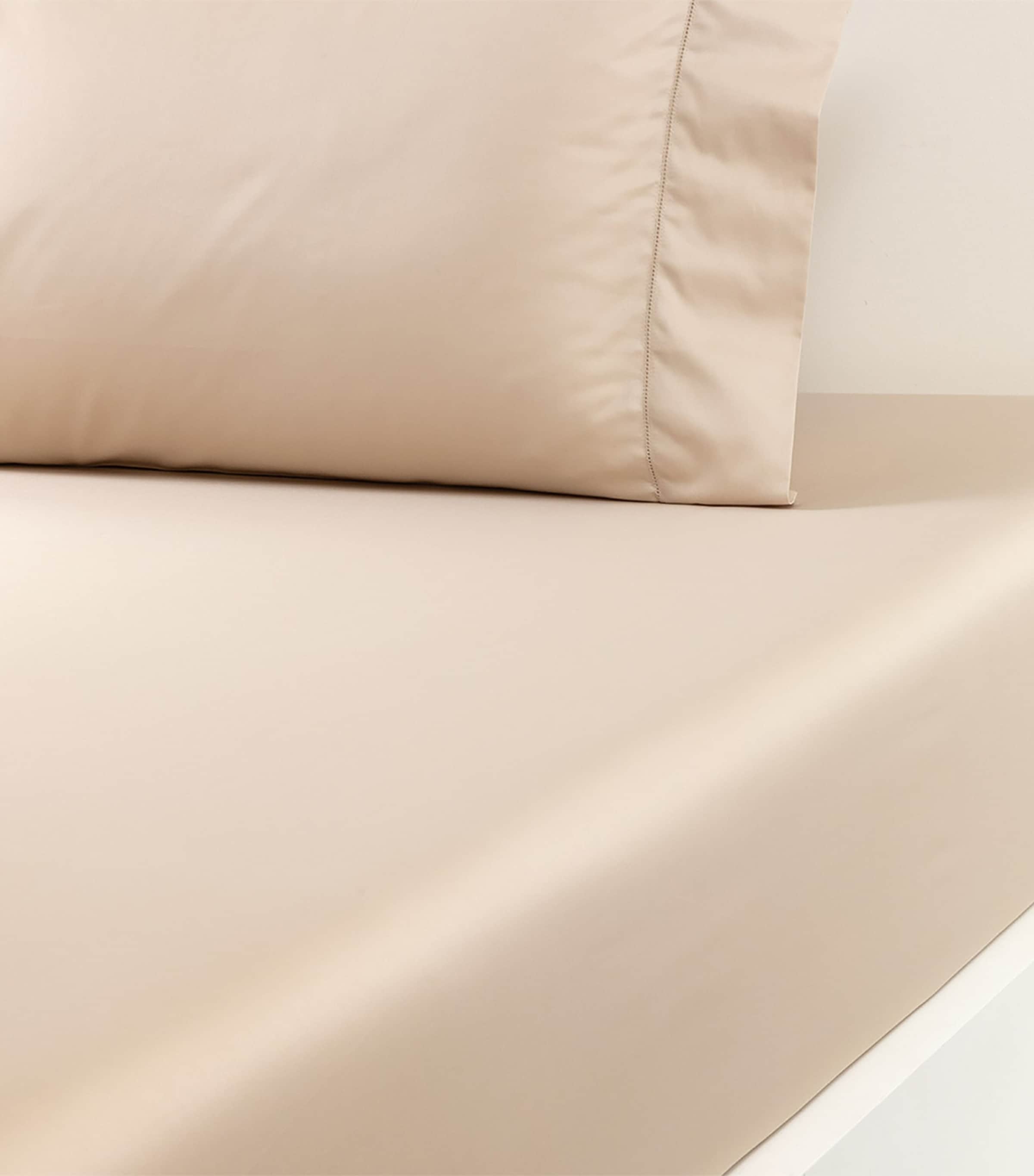 Ralph Lauren Home Supima Cotton Sateen Langdon Super King Fitted Sheet (180cm x 200cm)