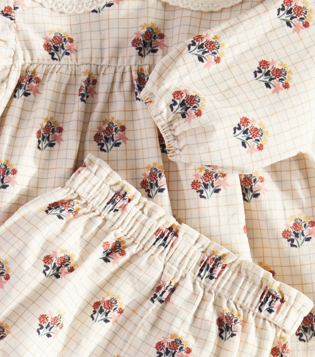 C'era Una Volta - Baby Franca blouse and bloomers set