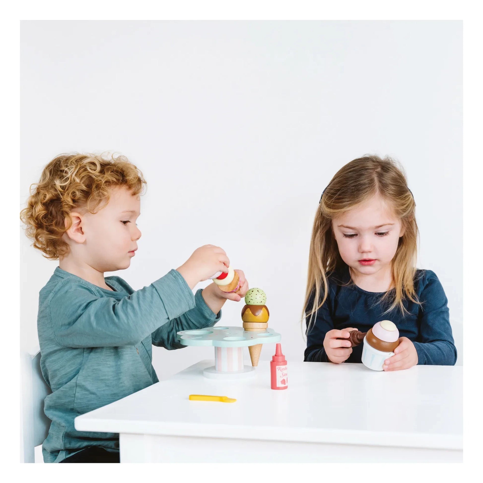 Le Toy Van - Carlo's Ice Cream Flavours