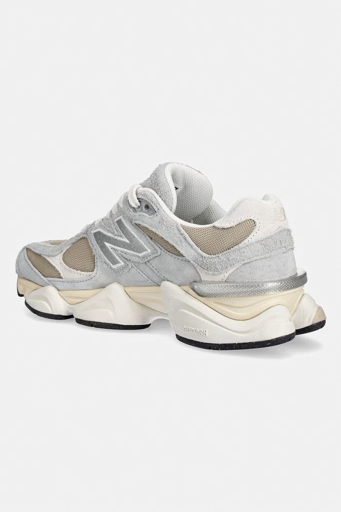 New Balance 9060 Маратонки