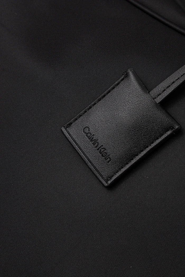 Calvin Klein Çanta 41 x 27 x 15,5 cm