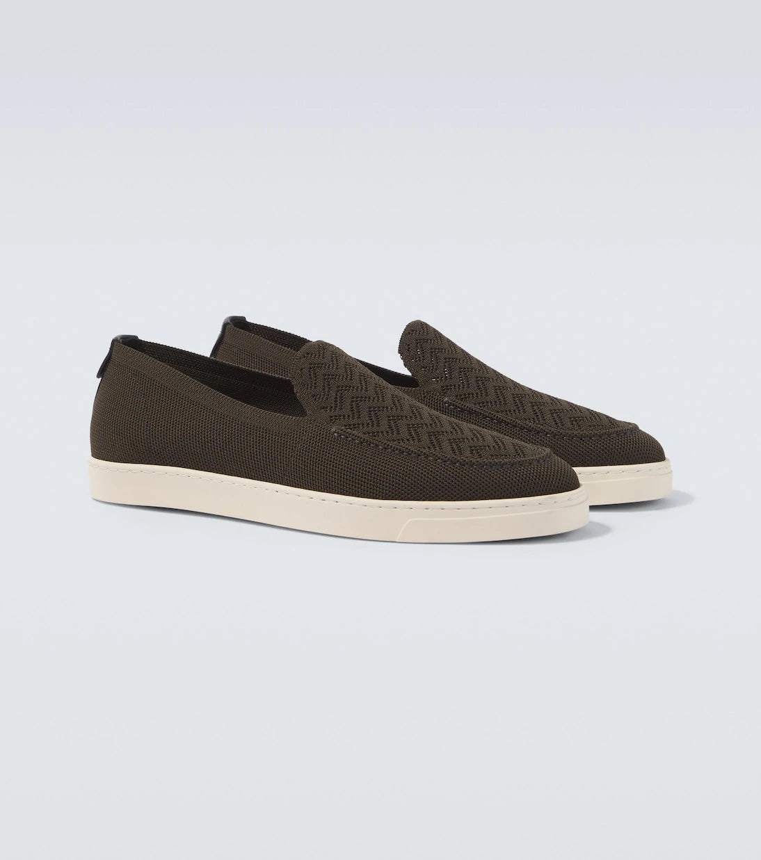جورجيو أرماني - حذاء أشبيه بالمتسكع من الجاكار (Asv jacquard slip-on shoes)