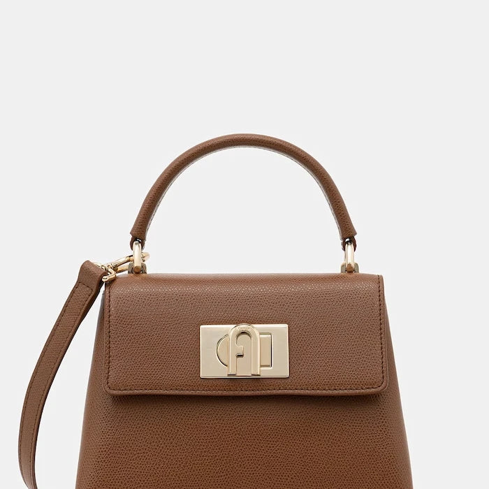 Furla структурlü kadın deri yapılandırılmış çanta