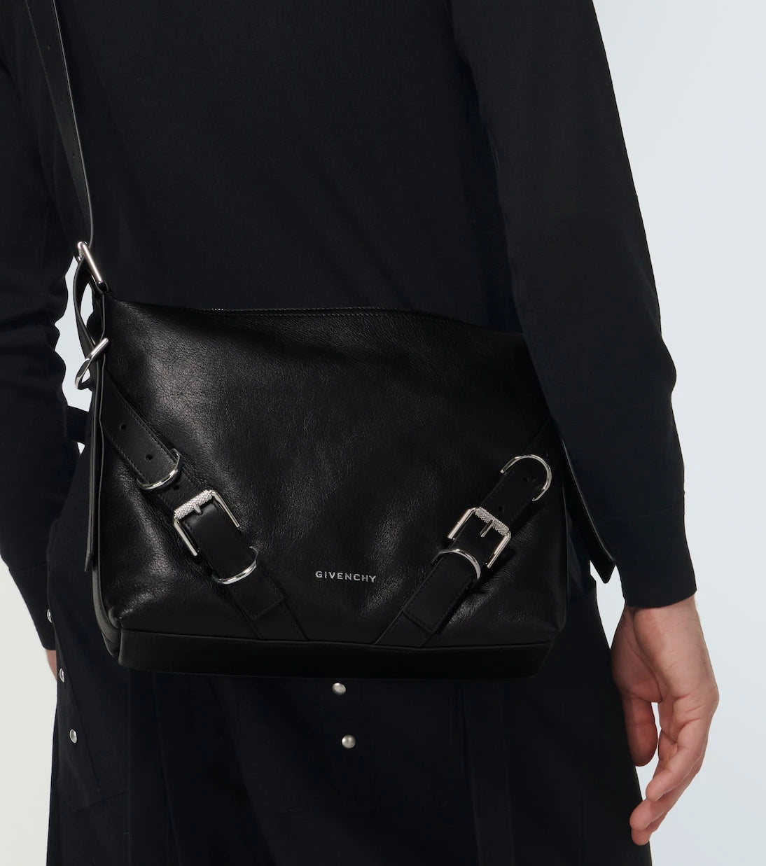 Givenchy - Voyou Medium leather crossbody bag