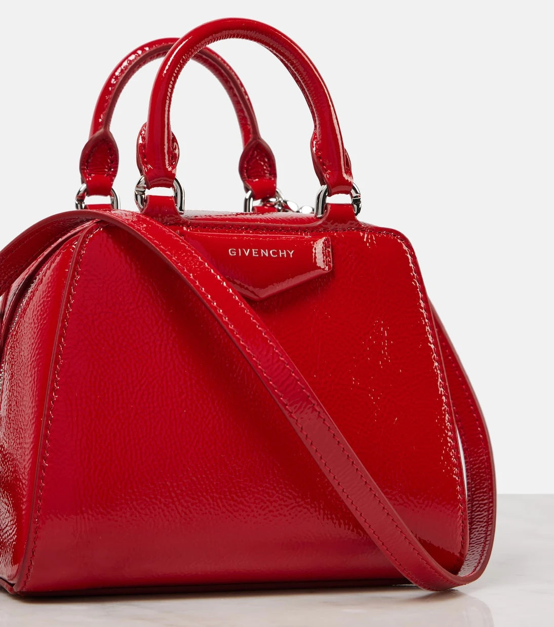 Givenchy - Antigona Cube Nano patent leather tote bag