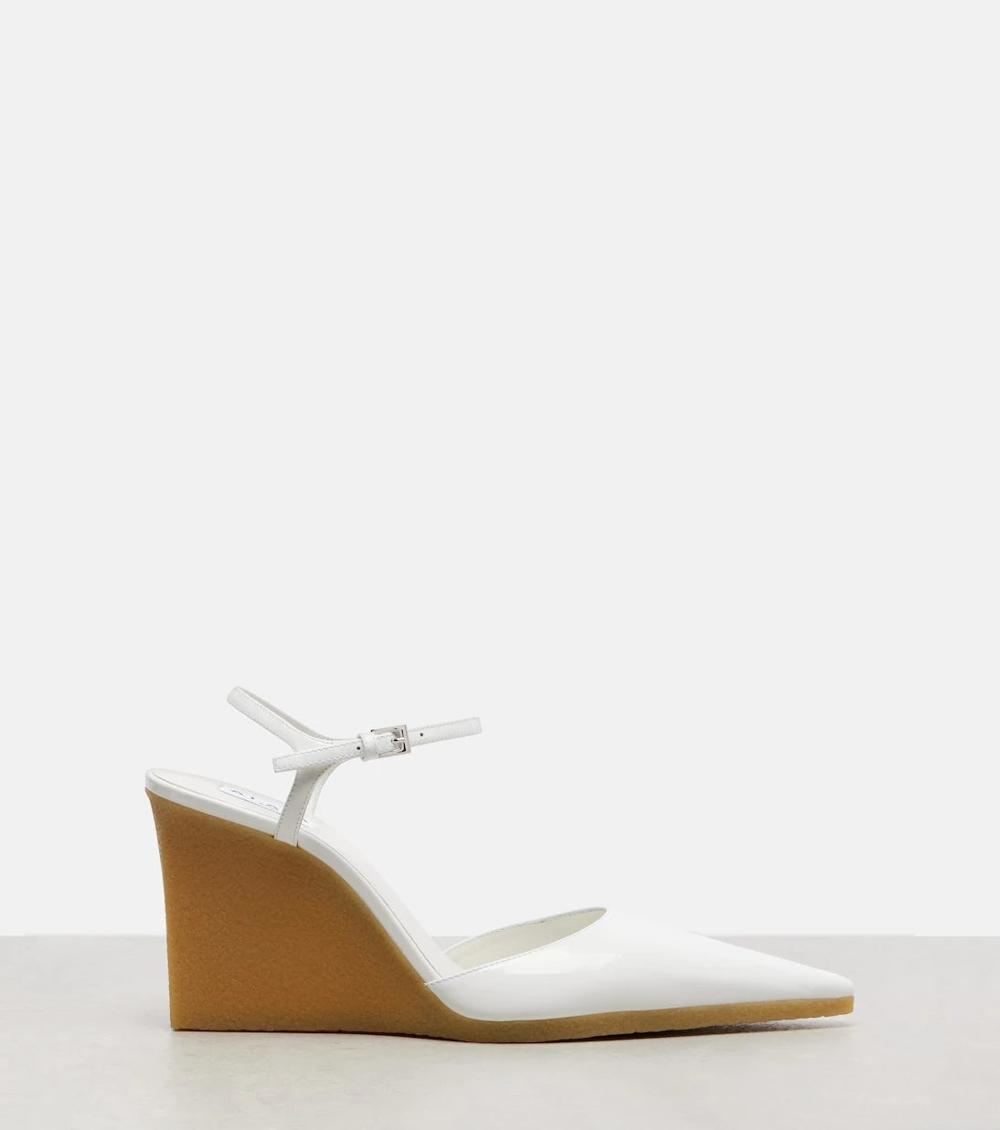 Alaïa - 90 patent leather wedge slingback pumps